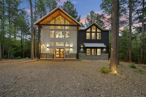 166 Carter Creek Ln, Broken Bow, OK 74728