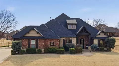 2112 NW 37th St, Newcastle, OK 73065
