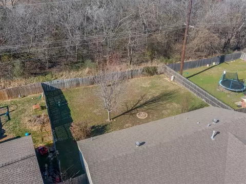 View/Area - 2124 Oakside Dr, Norman, OK 73071 photo 2 of 3