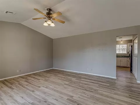 Living - 2124 Oakside Dr, Norman, OK 73071 photo 1 of 7