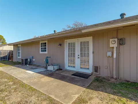 Other - 2124 Oakside Dr, Norman, OK 73071 photo 8 of 8