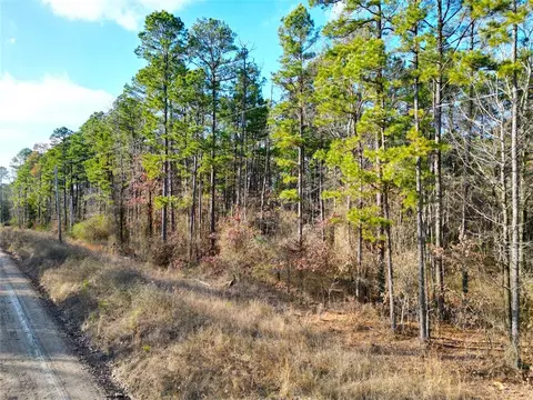 725 Johnny Beavers Trail Rd, Broken Bow, OK 74728