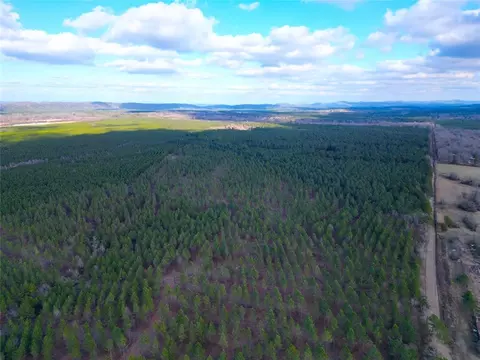 777 Johnny Beavers Trail Rd, Broken Bow, OK 74728
