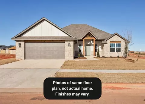 4913 Misty Wood Ln, Mustang, OK 73064