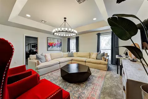 Living - 4420 Trophy Dr, Norman, OK 73072 photo 6 of 6