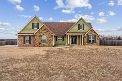 11798 Carefree Ln, Shawnee, OK 74804