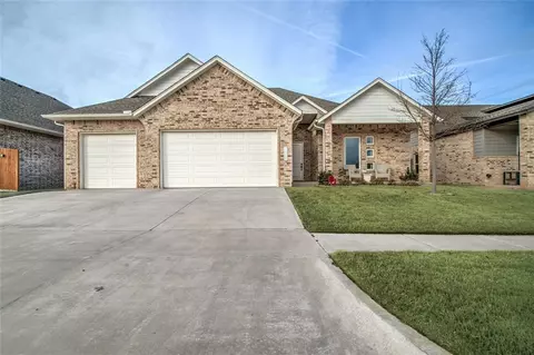 15917 Capri Ln, Edmond, OK 73013