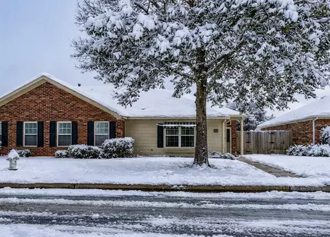 2455 Manchester Dr #34, Oklahoma City, OK 73120