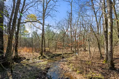 323 Marked Pine Ln, Broken Bow, OK 74728