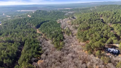 323 Marked Pine Ln, Broken Bow, OK 74728 photo 9