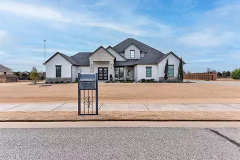 2364 NW 220th Ter, Edmond, OK 73025