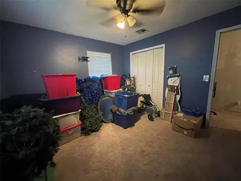 Bedroom - 513 E Monroe St, Maud, OK 74854 photo 5 of 8