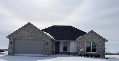 2095 Cash Ct, Blanchard, OK 73010