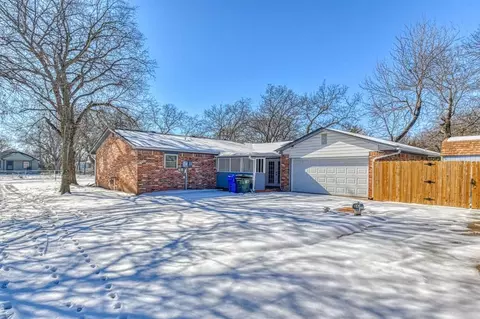 811 E Apache St, Norman, OK 73071