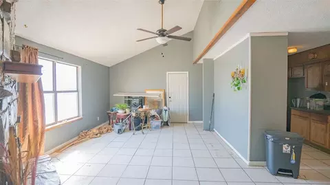 Living - 501 E 141st Pl, Glenpool, OK 74033 photo 2 of 6