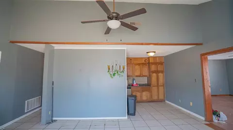 Living - 501 E 141st Pl, Glenpool, OK 74033 photo 6 of 6