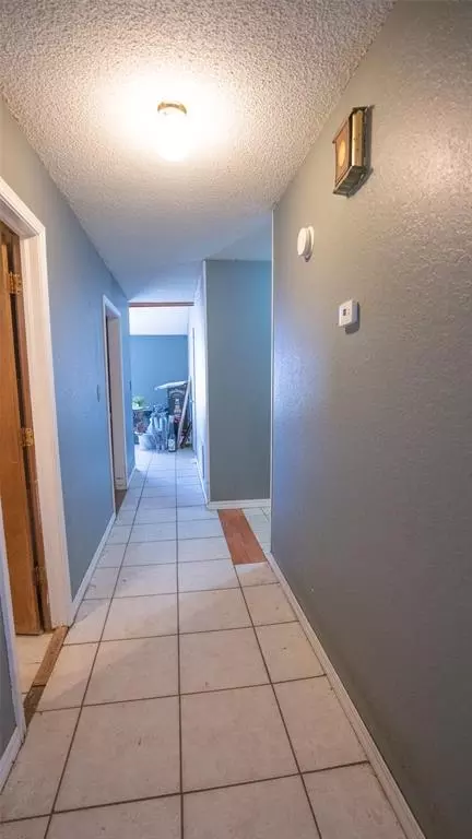 Entry Way - 501 E 141st Pl, Glenpool, OK 74033 photo 2 of 2