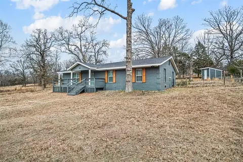 Exterior - 1801 Comanche Rd, Norman, OK 73026 photo 2 of 6