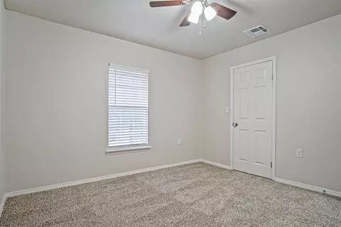 Bedroom - 1801 Comanche Rd, Norman, OK 73026 photo 4 of 7