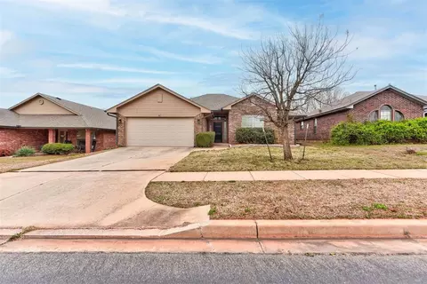 501 Crestland Dr, Norman, OK 73071