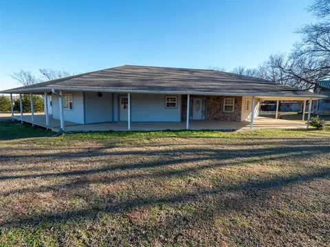 10447 Ns Ns Ns 3550 Rd, Prague, OK 74864