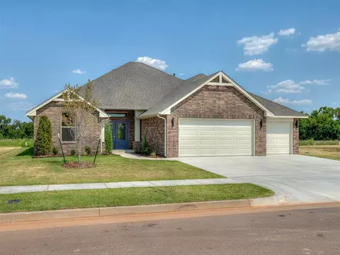 5008 Vine Cliff Rd, Mustang, OK 73064