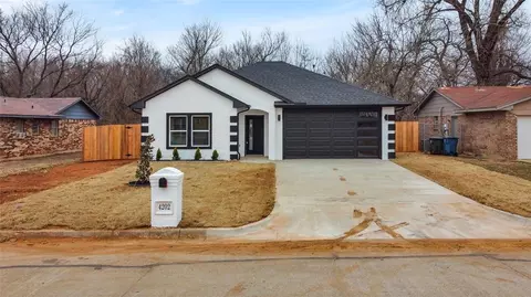 4202 N Shadybrook Dr, Midwest City, OK 73110