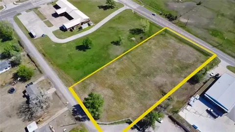 2097 S Eastern Ave, Moore, OK 73160 photo 3