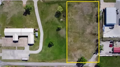 2097 S Eastern Ave, Moore, OK 73160 photo 5