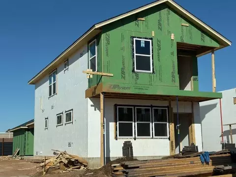 124 NE Village Bnd, Oklahoma City, OK 73105