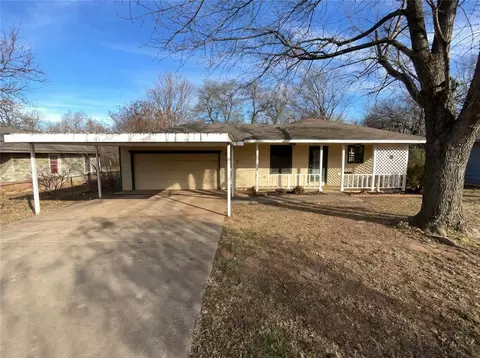 8817 NE 2nd St, Oklahoma City, OK 73110