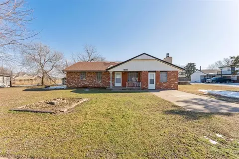 550 N Main St, Jennings, OK 74038