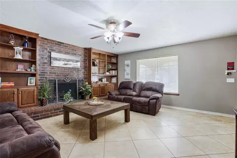 608 S Patterson Dr, Moore, OK 73160