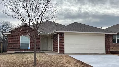 128 Tecumseh Meadows Dr, Norman, OK 73069