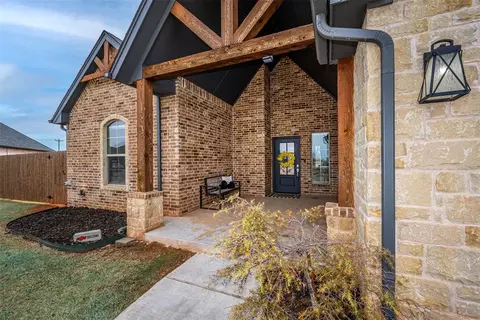 4852 Montie Cir, Tuttle, OK 73089