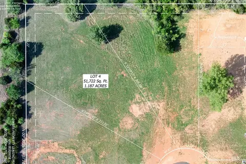 E Lily Lane, Mustang, OK 73064