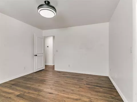 Bedroom - 1601 Hazelhurst, Edmond, OK 73013 photo 7 of 8