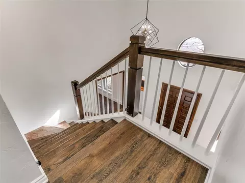 Entry Way - 1601 Hazelhurst, Edmond, OK 73013 photo 4 of 4