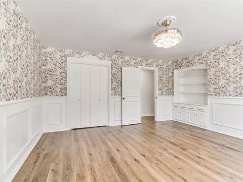 Bedroom - 1601 Hazelhurst, Edmond, OK 73013 photo 8 of 8