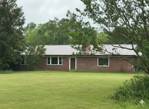 1792 Holly Creek Rd, Broken Bow, OK 74728