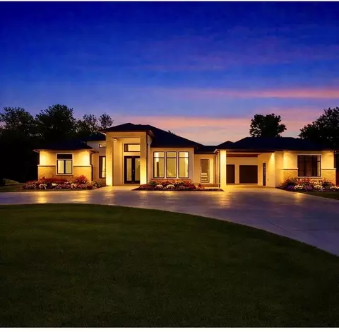 2718 W Wilshire Blvd, Oklahoma City, OK 73116