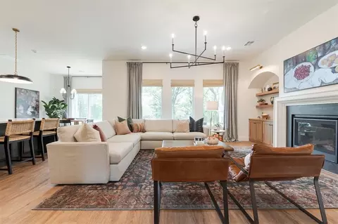 Living - 8041 Red Feather, Arcadia, OK 73007 photo 2 of 7