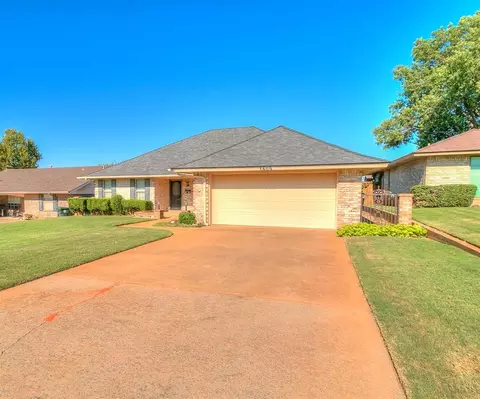 3609 Sunvalley Dr, Midwest City, OK 73110