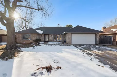 10121 Casa Linda, Oklahoma City, OK 73139