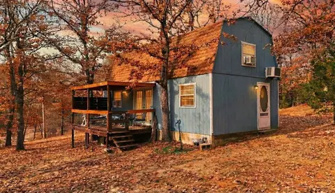 2448 E Arapaho Rd, Sulphur, OK 73086