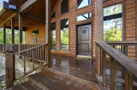 Exterior - 94 Willow Bend Rd, Broken Bow, OK 74728 photo 2 of 13