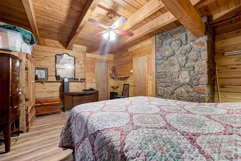 Bedroom - 10 Timber Oaks Rd, Mcloud, OK 74851 photo 4 of 7