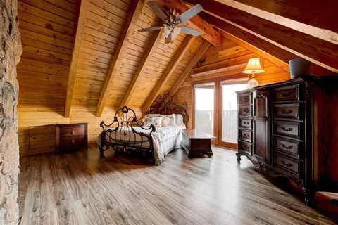 Bedroom - 10 Timber Oaks Rd, Mcloud, OK 74851 photo 5 of 7