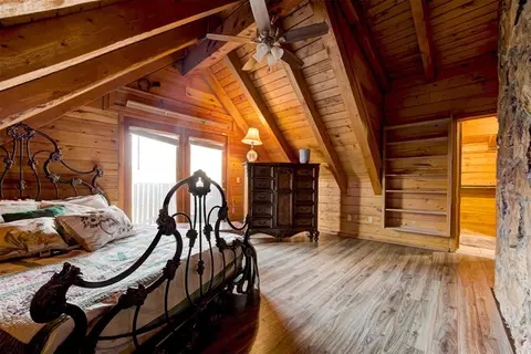 Bedroom - 10 Timber Oaks Rd, Mcloud, OK 74851 photo 6 of 7