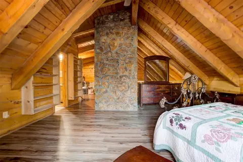 Bedroom - 10 Timber Oaks Rd, Mcloud, OK 74851 photo 7 of 7